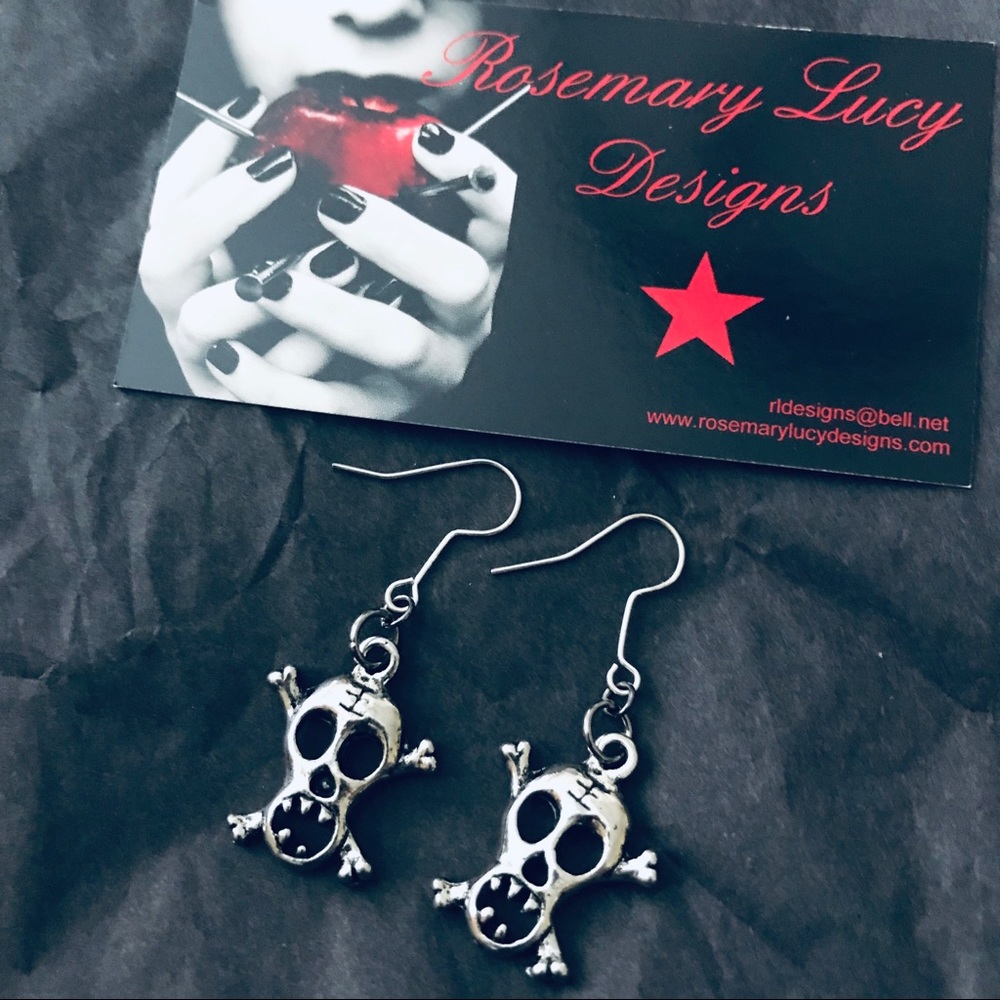 5/$30 spooky skull and bones earrings